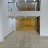 Cho Thuê Nhà Mặt Phố Tại Đ.dịch Vọng, Giá Siêu Hời 60 Triệu, 110M2, 7 Tầng Đẹp, Nhiều Tiện Ích
