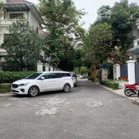 Hiếm, Bán Biệt Thự Siêu Víp Ciputra Tây Hồ 310M Xây 4 Tầng Lô Góc Nội Thất Xịn, An Sinh Đỉnh 112 Tỷ
