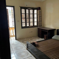 Cho Thuê Nhà Nguyên Căn Tại Phố - Võng Thị - Tây Hồ Với Diện Tích 40M2 - 4 Tầng