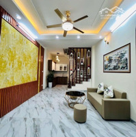 Khu Đô Thị Mini Giữa Lòng Yên Nghĩa - Hà Đông.
Nhà Đẹp - Phân Lô - Ôtô 4 Chỗ Đỗ Cửa - Full Nội Thất