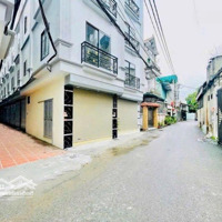 Khu Đô Thị Mini Giữa Lòng Yên Nghĩa - Hà Đông.
Nhà Đẹp - Phân Lô - Ôtô 4 Chỗ Đỗ Cửa - Full Nội Thất