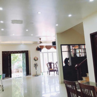 Cổ Linh - Biệt Thự Sân Vườn - 380M2 Xd 120M2 - Ở +Vp, Cty - Chỉ 20 Triệu.