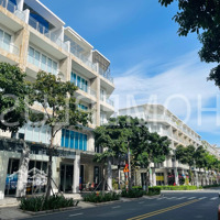 Cho Thuê 2 Căn Nhà Phố Sala Thông Nhau 1 Hầm 4,5 Lầu Dtsd 900M2 ( 11.7X20) Chỉ 250 Triệu/Th - Nhà Đẹp