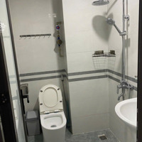 Chính Chủ Phòng Khép Kín ,Đủ Đồ Có Thang Máy Không Chung Chủ