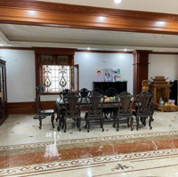 Cho Thuê Gấp Bt Lão Thành Cách Mạng- Yên Hòa,Diện Tích250X5T,Mặt Tiền12M, Thang Máy, Giá Bán 90 Triệu/Tháng