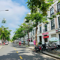Cho Thuê Căn Nhà Phố 84M2 X 5 Tầng, Hoàn Thiện Có Thang Máy Tại Vinhomes Quận 9 Chỉ 25 Triệu/Tháng