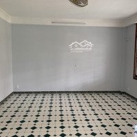 Cho Thuê Nhà Nguyên Căn Mặt Tiền Lê Thánh Tôn, Bến Thành, Quận 1