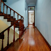 Bán Nhà 750 Kim Giang.cạnh Ubnd Xã.sát Góc Đường Đôi Thanh Liệt.60M.mt 5M.ô Tô Đỗ Cửa. Giá Bán 10Tỷ99