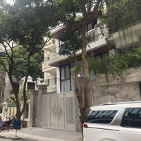 Bán Biệt Thự 131M2, 2 Mặt Thoáng Tại Kđt Trung Hoà - Nhân Chính, Quận Cầu Giấy - Tell 0904717878