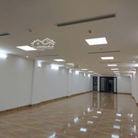 Cho Thuê Nhà Mặt Phố Đường Lạc Long Quân, 23 Triệu Vnd, 50 M2, 5 Tầng