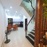 Bán Nhà Đẹp Dân Ở Phố Nguyễn Văn Cừ,Mặt Ngõ Thông Oto,Gần Trường Gia Thụy,47M2-5 Tầng, Giá Bán 10.3 Tỷ