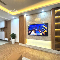 Bán Căn Hộ Chung Cư Đẹp Tại Hoàng Đạo Thúy, Toà 17T - 5 Tỷ, 63M2, Nhiều Tiện Ích