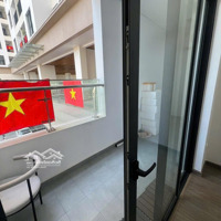 Giá Rẻ! Căn 2 Phòng Ngủfpt Plaza 2, Diện Tích 68M2 Full Nội Thất, Cửa Chinh Hướng Đông, Sẵn Sổ