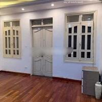 Lô góc Võ Văn Dũng, Hoàng Cầu, 60m2 x 5 tầng, mặt tiền hơn 10m giá hơn 40tr/th