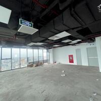 Cho thuê văn phòng đường 30/4 hải châu đà nẵng góc 2 mặt tiền diện tích trên 200 m²