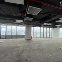 Cho thuê văn phòng đường 30/4 hải châu đà nẵng góc 2 mặt tiền diện tích trên 200 m²