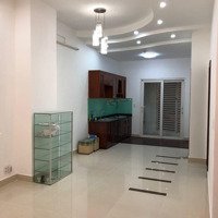 Cho Thuê Chcc Kiến Thành , 62 Bà Hom, Q.6,Diện Tích70M2, 2 Phòng Ngủ 2 Vệ Sinhgiá 7 Triệu/Tháng. Liên Hệ: 0909 494 598 Toàn.