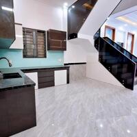 bán nhà 1lầu 1trệt sổ riêng P.Hoá An khu dân cư Vip
