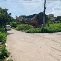 Cần Bán Gấp Lô Góc 2 Mặt Tiền Trục Chính Thôn, View Hồ