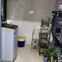 Cho Thuê Căn 3Pn2Vs Full Đồ Tầng Trung Hướng Đông Nam Giá 11 Triệu/Tháng
