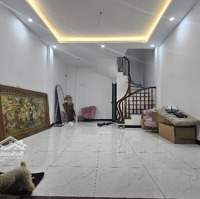 Nhà Thanh Trì, Lô Góc Đẹp, Ô Tô Đỗ Trong Nhà,Diện Tích30M2X5 Tầng,Mặt Tiền5M, Giá Bán 6.2 Tỷ