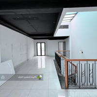 Cho Thuê Gấp Nhà Phố View Công Viên 5X20M Hoàn Thiện Làm Văn Phòng Như Hình Giá Bán 22 Triệu Duy Nhất