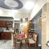 Bán gấp nhà 3 tầng Nguyễn Huy Tự, DT 76,5m2 giá chỉ 4,69 tỷ còn tl