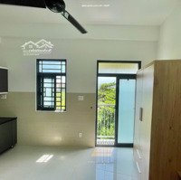 Căn Hộ Ban Công Ngay Cv Làng Hoa, Free Xe, Dịch Vụ, Phòng Mới