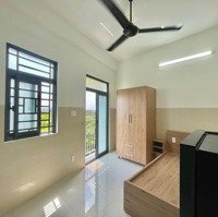 Căn Hộ Ban Công Ngay Cv Làng Hoa, Free Xe, Dịch Vụ, Phòng Mới