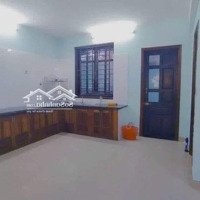 Nhà Cho Thuê Nguyên Căn Gần Sát Mặt Tiền Hồ Đắc Di
