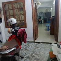 Chính Chủ Cho Thuê Nhà Riêng 3 Tầng 56M 1 Tầng Nhà Cuối Ngõ 168 Nguyễn Xiển Vào Ở Ngay