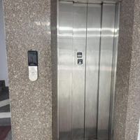 Cho Thuê Nhà Mặt Phố Nguyễn Chí Thanhdiện Tích50M2 X 3 Tầng,Mặt Tiền5 M, Nhà Mới Có Thang Máy