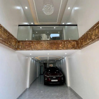 Phân Lô 7 Tầng Thang Máy, Gara Ô Tô, Xây Mới Hiện Đại Phố Vũ Tông Phan Giá Bán 15.5 Tỷ.