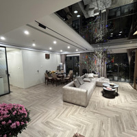 Căn Thương Mại Cuối Cùng Vào Tên Ngày Hôm Nay Mua Giá Ưu Đãi. Mr Tùng 0972109839