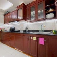 Cho thêu căn hộ chung cư Tầng 3 Nhân Hoà, 70m2 căn góc 2 ngủ, 7 Triệu