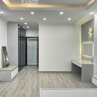 Bán Nhà Riêng Phố Đào Tấn, Liễu Giai, Ba Đình. 40M X 6,5 Tầng Xây Mới, Thang Máy Tốc Độ Cao.