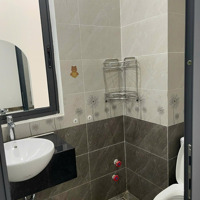 Cho Thuê Nhà Phố 96M2 - 5 Tầng - Vinhomes Grand Park Giá 27 Triệu