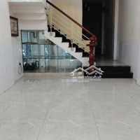 Nhà Nguyên Căn. Hẻm 8M Phường Tân Sơn Nhì. Tân Phú. 1 Trệt 2 Lầu St. 4 Phòng Ngủ 3 Vệ Sinh Nhà Đẹp. 16 Triệu/Th Tl