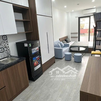 Khai Trương Ccmn 30M2 Cao Cấp. Full Nội Thất. Ban Công Thoáng Tại Quan Nhân