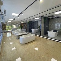Mặt Phố Hoàng Quốc Việt 291M2 9Tmặt Tiền8 Giá Bán 210 Tỷ