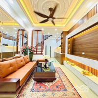 Bán Nhà Đông Ngạc 32M2, 5 Tầng, Sổ Đỏ Vuông Vắn, Ngõ To, Rộng Thênh Thang, Ô Tô Tải Đỗ Cửa, Ở Sướng