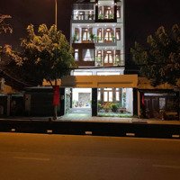 Cho Thuê Nhà Mặt Tiền Nguyễn Thị Sóc, Bà Điểm, Chợ Đầu Mối Hóc Môn Ngang 8M Dài 20M, 4 Tầng