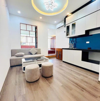 Bán Tập Thể 8/3 - Hai Bà Trưng - 2.4 Tỷ - 60M2 - 2 Phòng Ngủriêng - Wc Khép Kín - Căn Góc Thoáng Sáng
