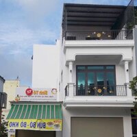 Bán nhà 3 tầng mặt tiền đường số 4 Thích Quảng Đức, Hà Quang 1, TP. Nha Trang.