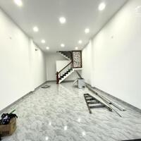 Bán nhà 3 tầng mặt tiền đường số 4 Thích Quảng Đức, Hà Quang 1, TP. Nha Trang.