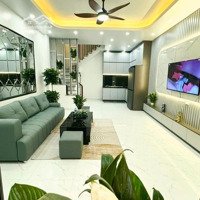 Bán Nhà Phố Đào Tấn, Ngõ Thông Kinh Doanh, Mới Full Nội Thất, Cách Ô Tô 50M,Diện Tích38M2 * 5 Tầng