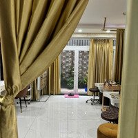 Cho Thuê Mặt Bằng Kinh Doanhmặt Tiềnđường Lớn 18M (6X18.5M) - Trống Suốt, Lối Đi Riêng, Ngay Cổng Sky