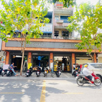 Cho Thuê Nhà Mặt Tiền Nguyễn Trãi, Quận 1. Dt: 16X20M, Mặt Bằng Trệt Trống , 320 Triệu/Tháng