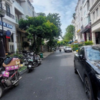 Cho Thuê Nhà Hưng Gia 3, Phú Mỹ Hưng - Không Gian Sống Đẳng Cấp, Tiện Nghi Bậc Nhất