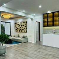 Bán Căn Hộ 2 Phòng Ngủtầng Trung Tòa A, Full Nội Thất Cao Cấp Cc Hà Nội Paragon